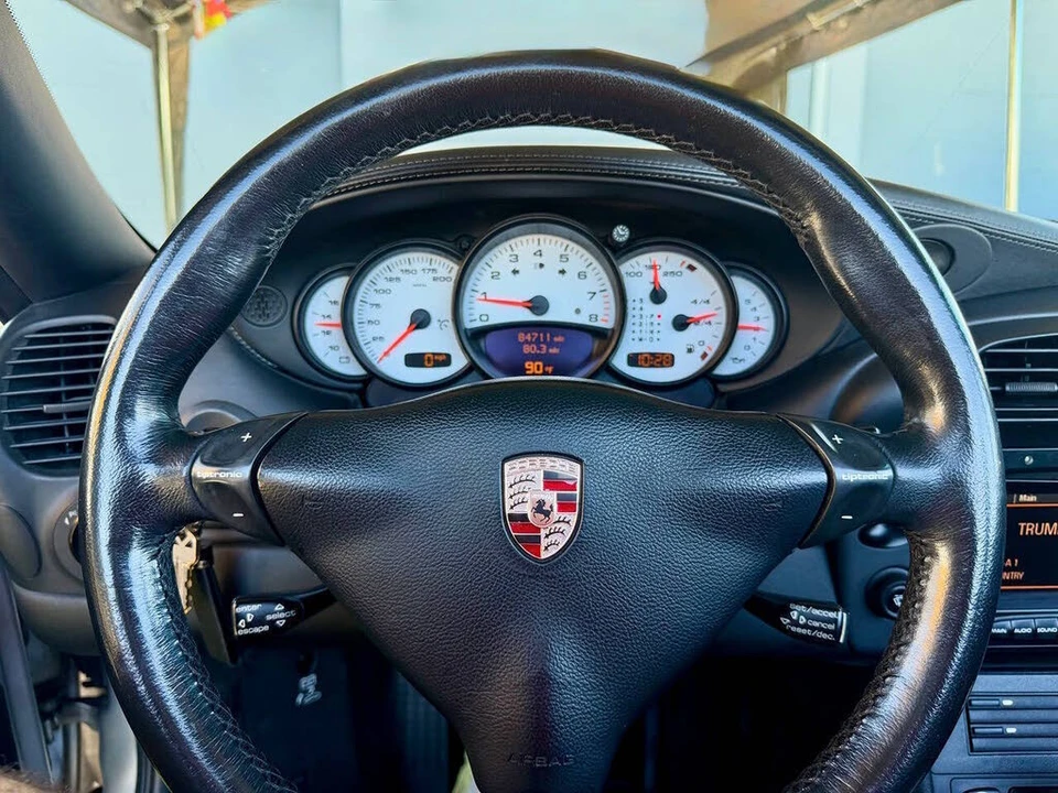 2004 Porsche 996 Carrera 4S - Image 24 of 31
