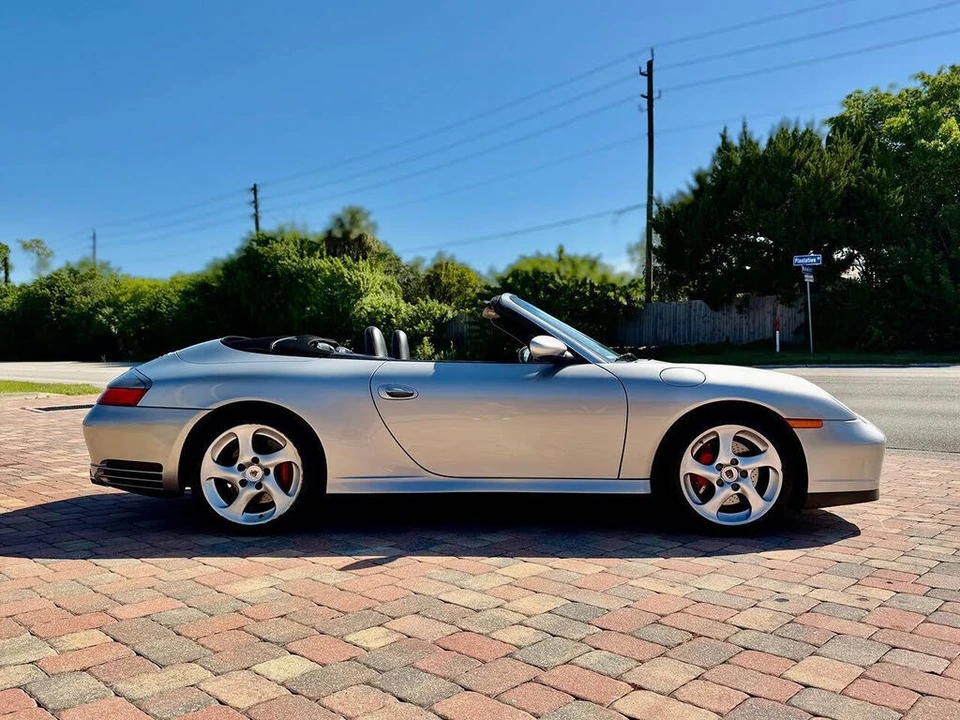 2004 Porsche 996 Carrera 4S - Image 7 of 31