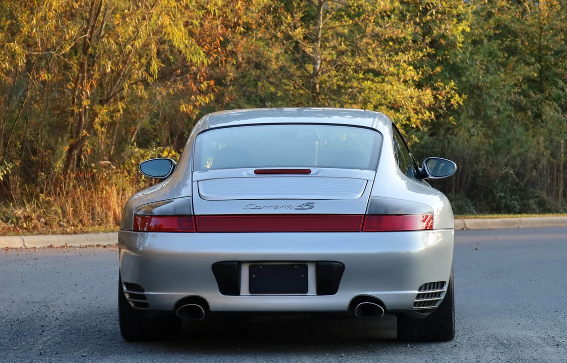 2004 Porsche 996 Carrera 4S - Image 25 of 31