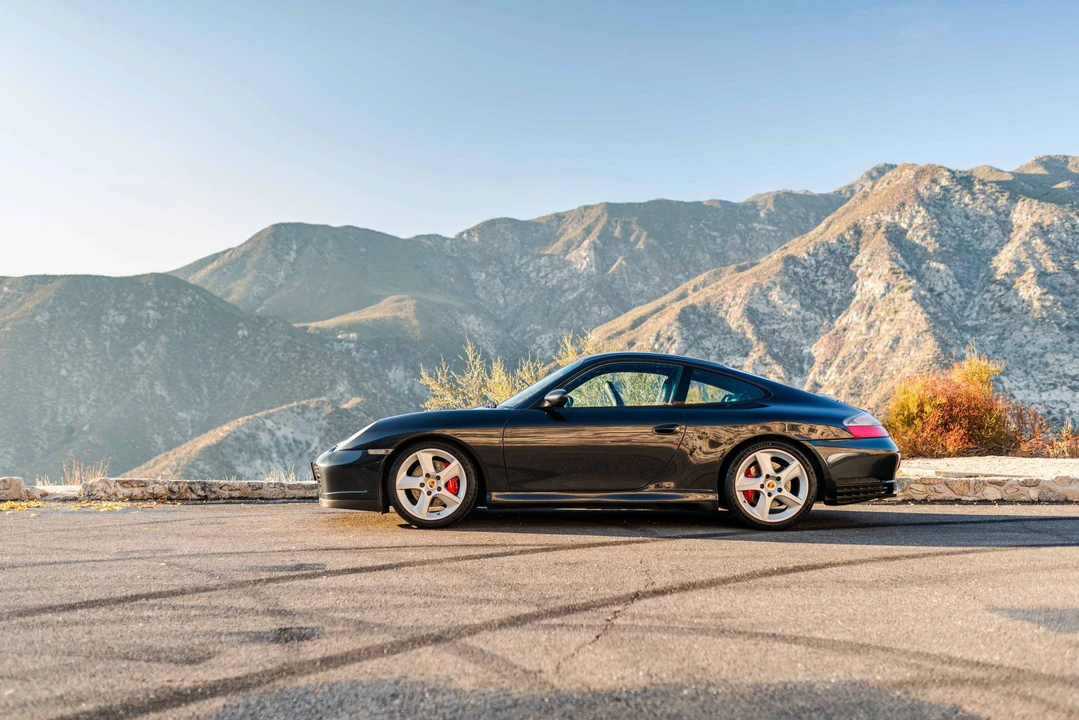 2004 Porsche 996 Carrera 4S - Image 5 of 31