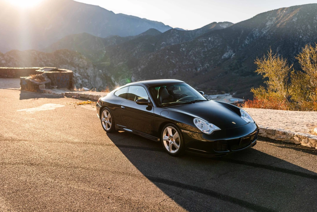 2004 Porsche 996 Carrera 4S - Image 21 of 31
