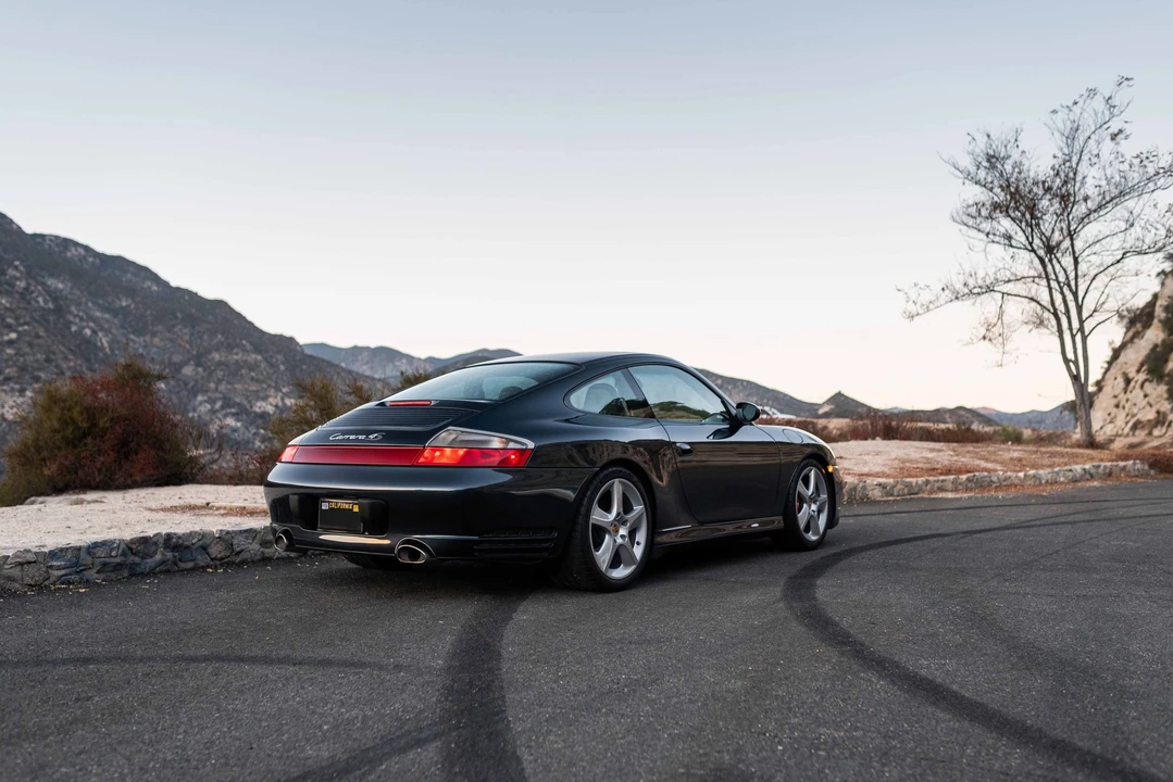 2004 Porsche 996 Carrera 4S - Image 18 of 31