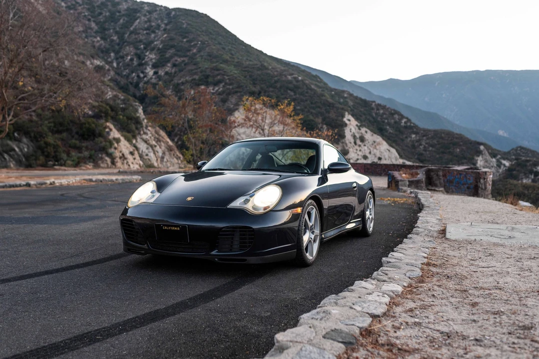 2004 Porsche 996 Carrera 4S - Image 4 of 31
