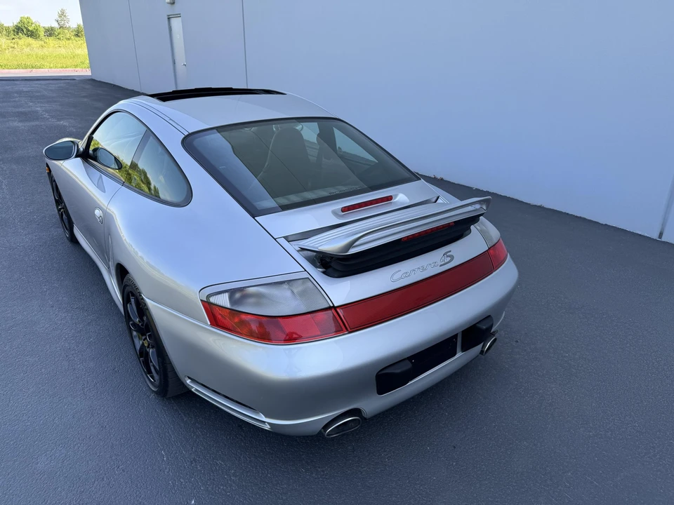 2004 Porsche 996 Carrera 4S - Image 18 of 31