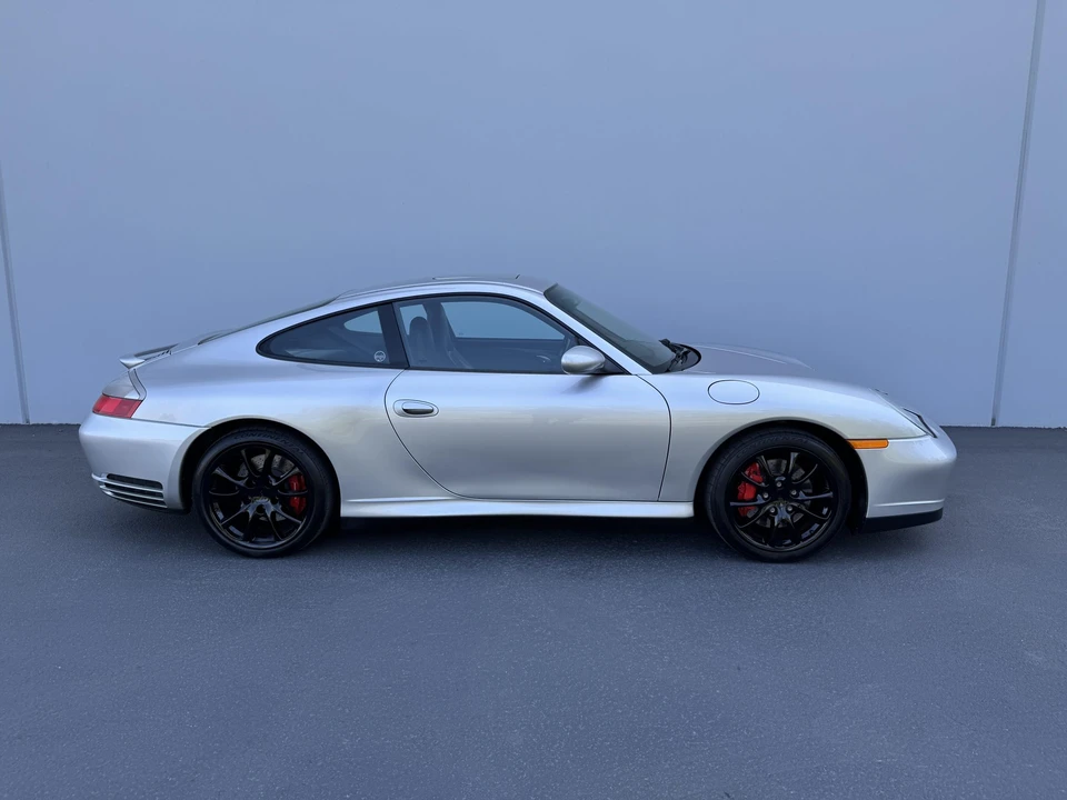 2004 Porsche 996 Carrera 4S - Image 25 of 31