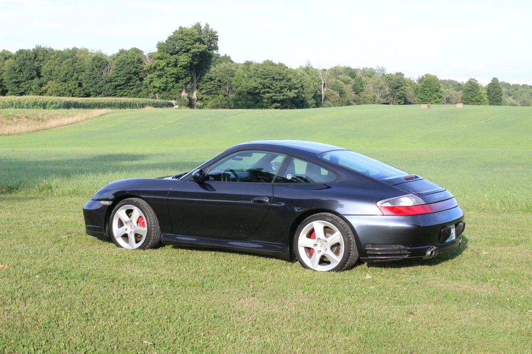 2004 Porsche 996 Carrera 4S - Image 10 of 31