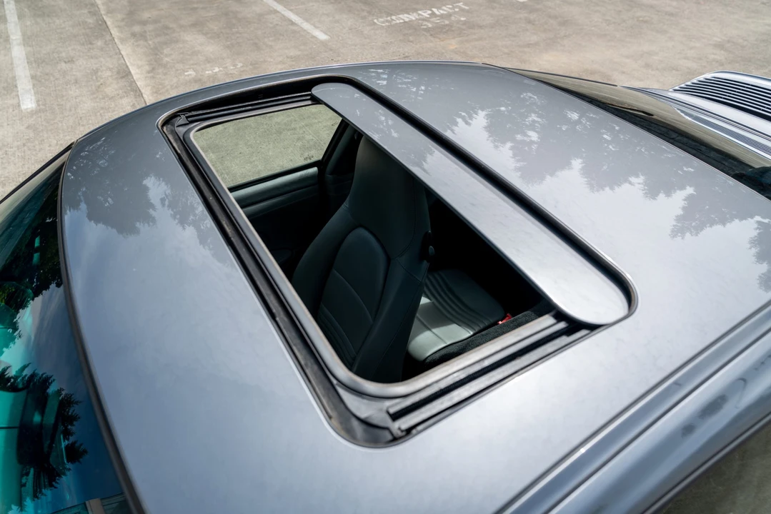 2004 Porsche 996 Carrera 4S - Image 20 of 31