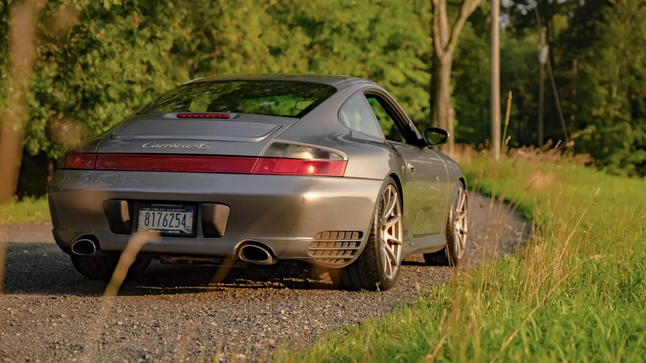 2004 Porsche 996 Carrera 4S - Image 28 of 31