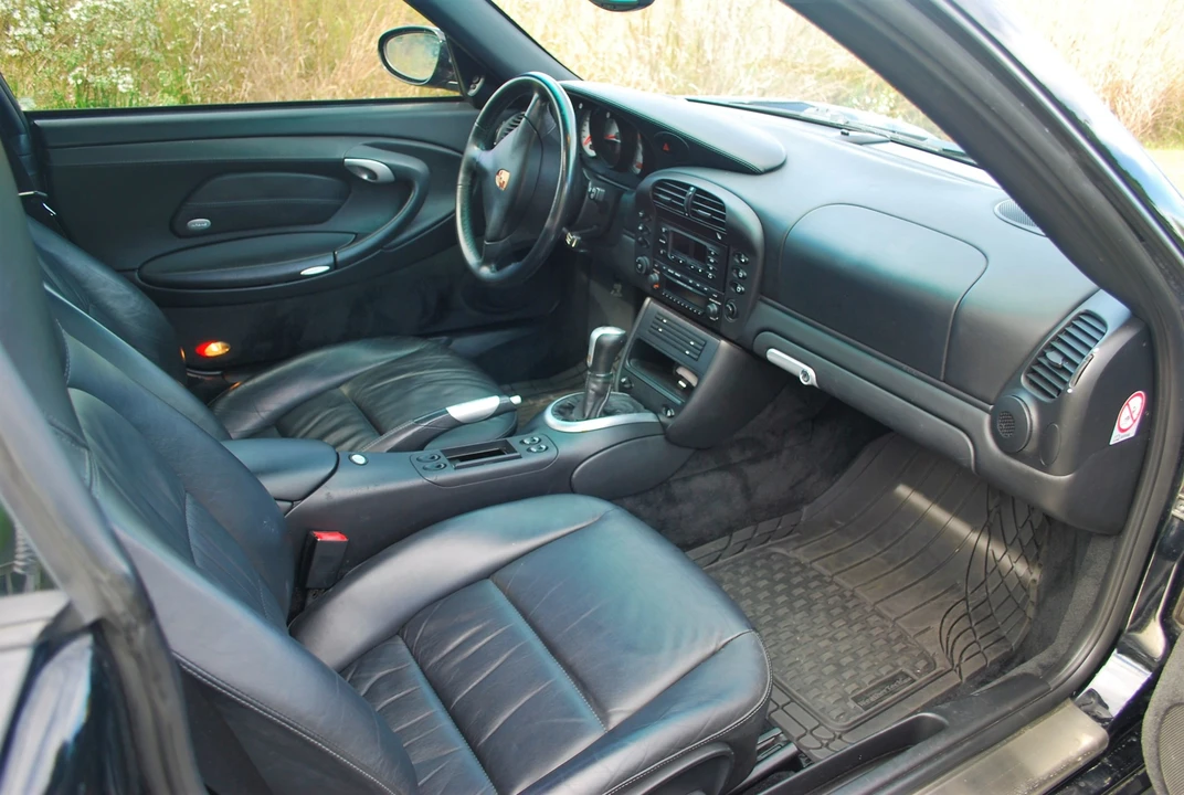 2004 Porsche 996 Carrera 4S - Image 28 of 31