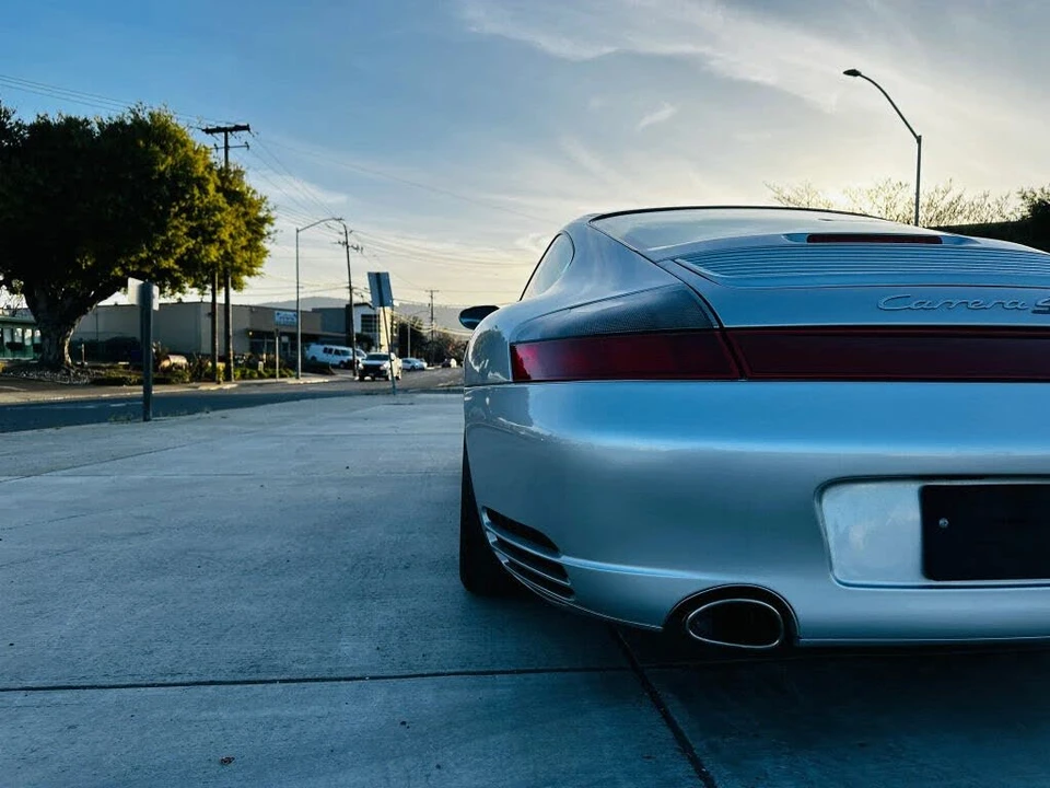 2004 Porsche 996 Carrera 4S - Image 10 of 31