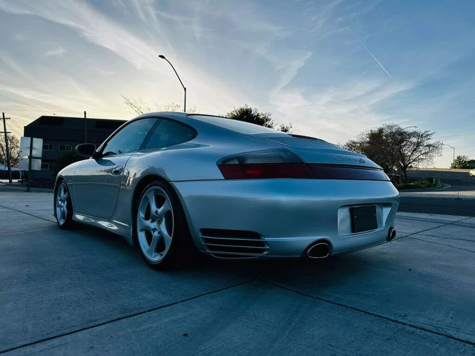 2004 Porsche 996 Carrera 4S - Image 9 of 31