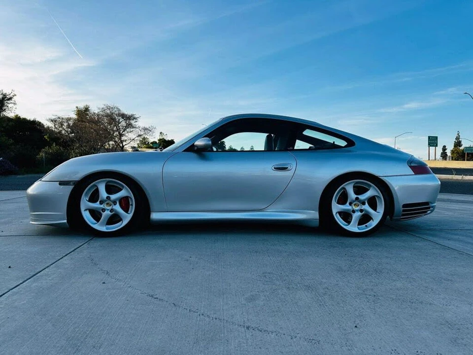 2004 Porsche 996 Carrera 4S - Image 11 of 31