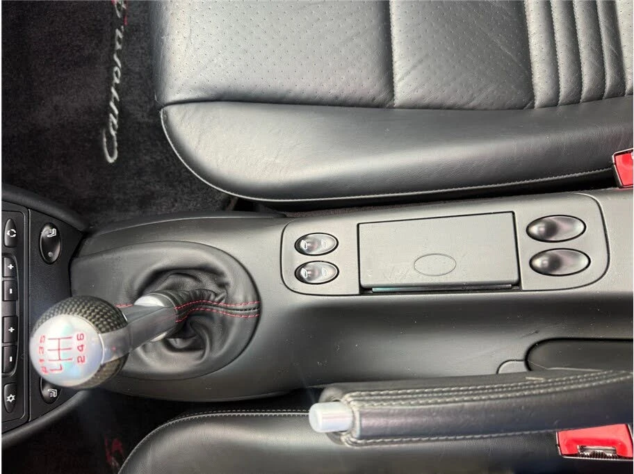 2004 Porsche 996 Carrera 4S - Image 22 of 31