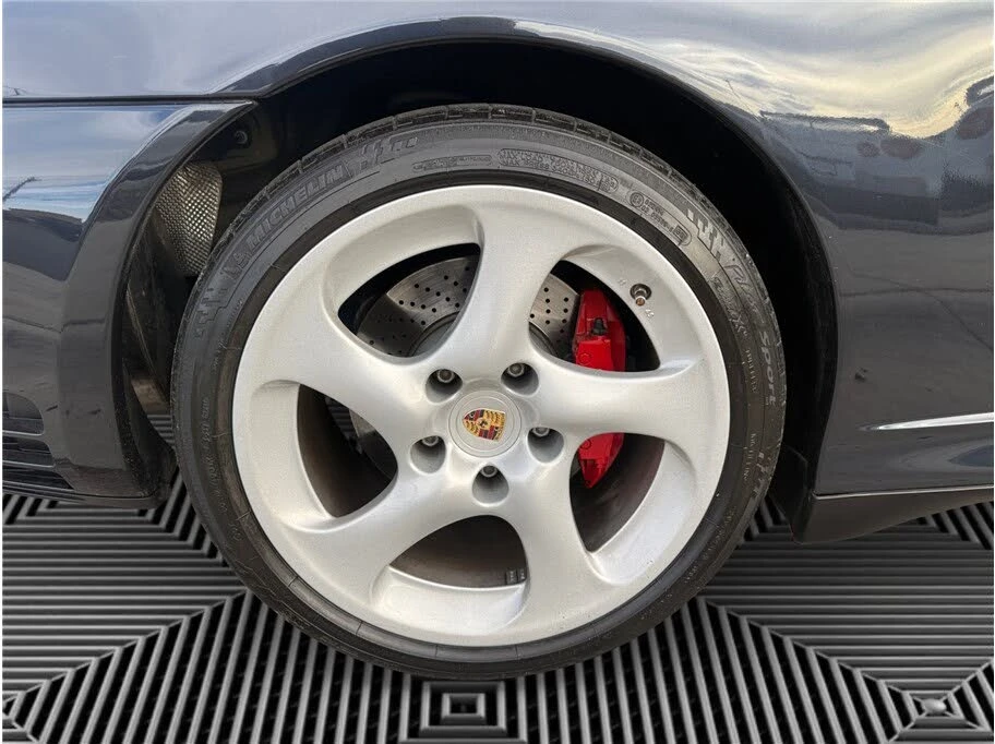 2004 Porsche 996 Carrera 4S - Image 14 of 31