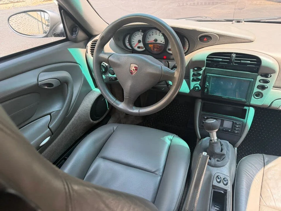 2004 Porsche 996 Carrera 4S - Image 15 of 31