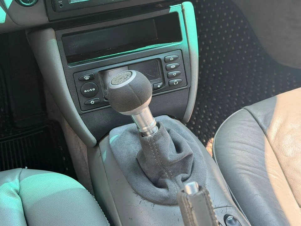 2004 Porsche 996 Carrera 4S - Image 18 of 31
