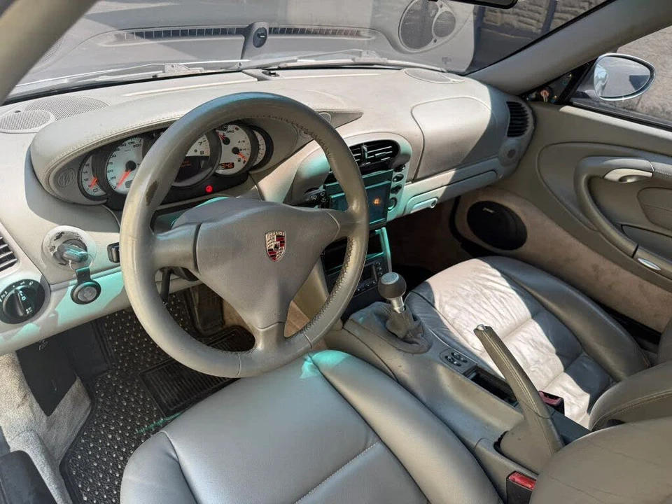 2004 Porsche 996 Carrera 4S - Image 12 of 31