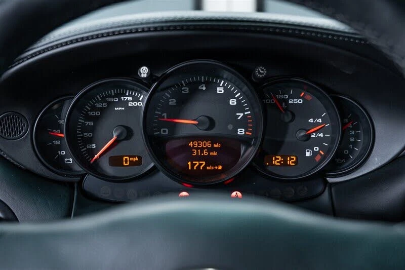 2004 Porsche 996 Carrera 4S - Image 17 of 31