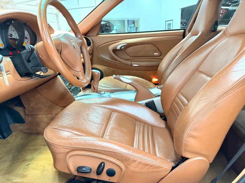 2004 Porsche 996 Carrera 4S - Image 11 of 31