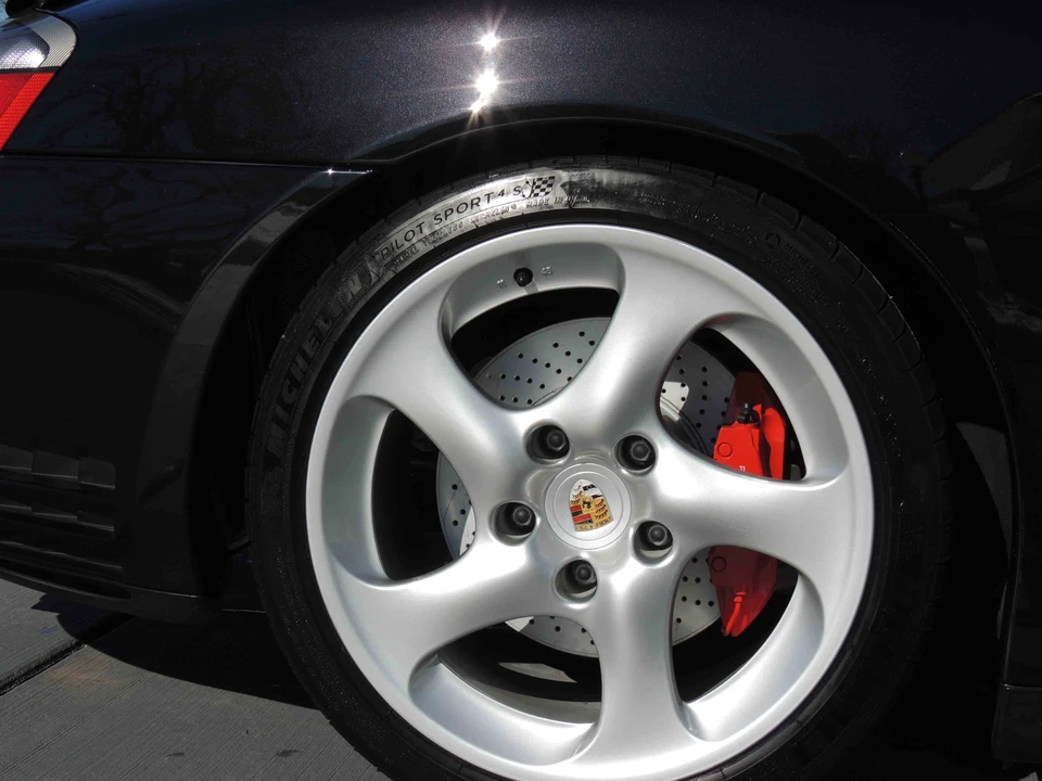 2004 Porsche 996 Carrera 4S - Image 26 of 31