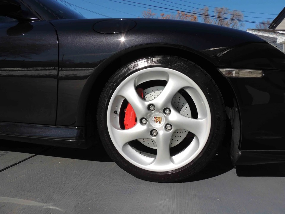 2004 Porsche 996 Carrera 4S - Image 17 of 31