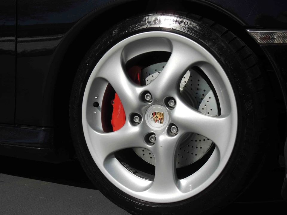 2004 Porsche 996 Carrera 4S - Image 27 of 31