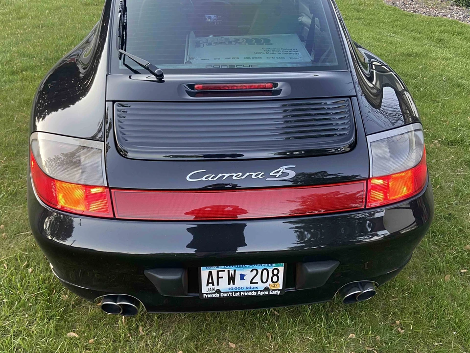2004 Porsche 996 Carrera 4S - Image 9 of 31