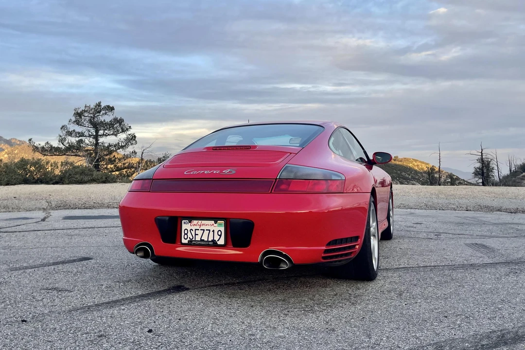 2004 Porsche 996 Carrera 4S - Image 17 of 31