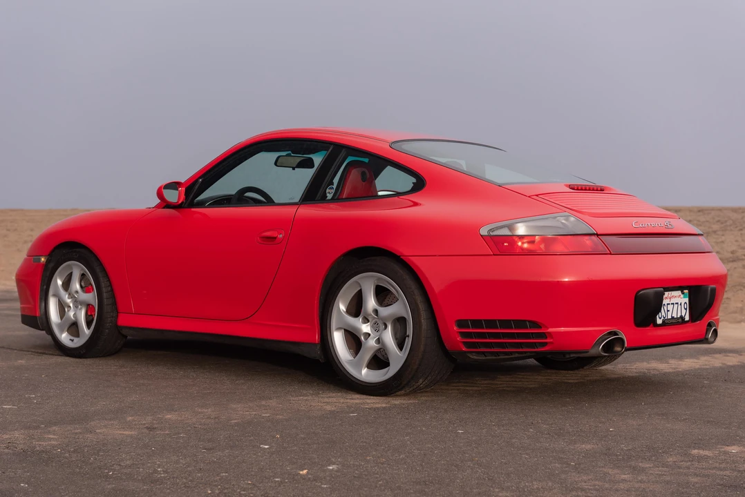 2004 Porsche 996 Carrera 4S - Image 12 of 31