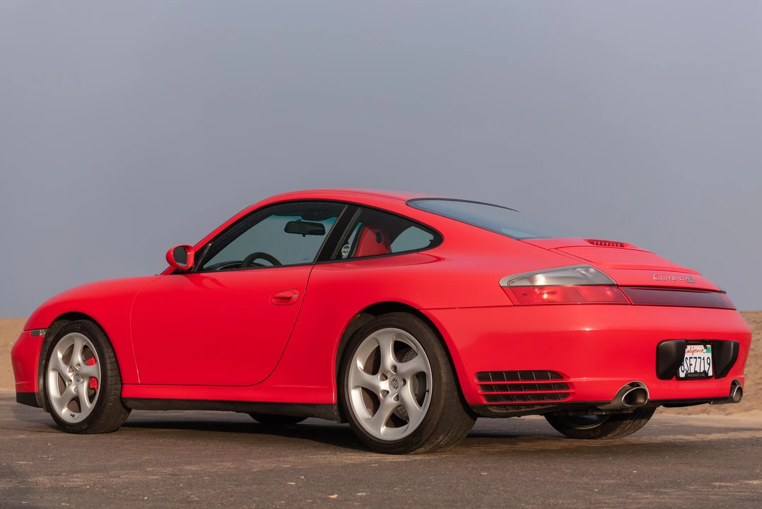 2004 Porsche 996 Carrera 4S - Image 11 of 31