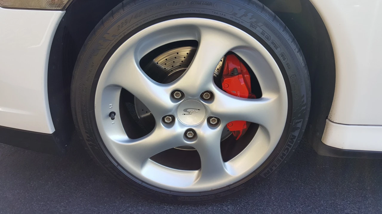 2004 Porsche 996 Carrera 4S - Image 26 of 31