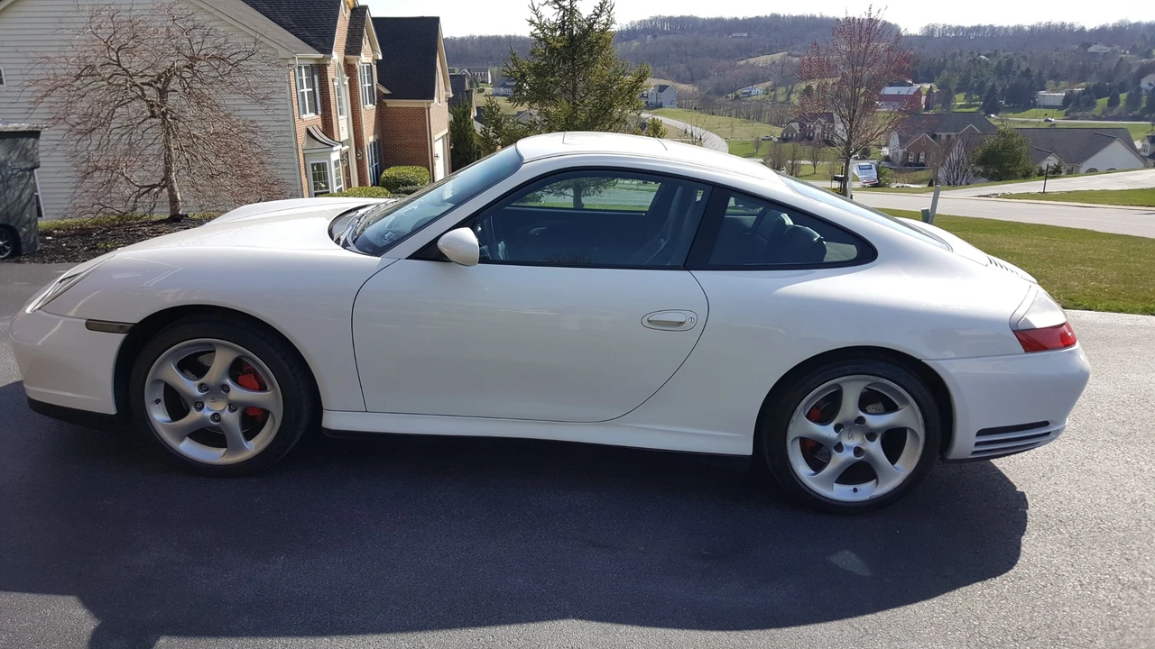 2004 Porsche 996 Carrera 4S - Image 9 of 31