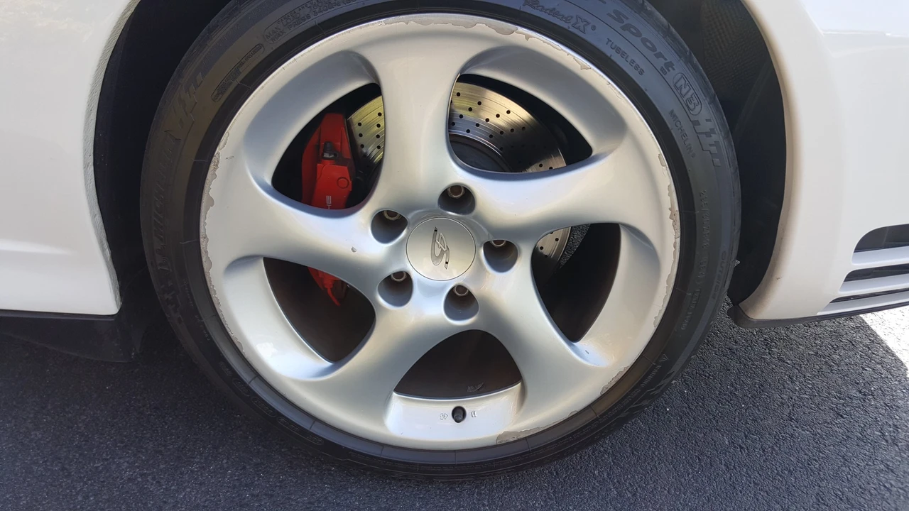2004 Porsche 996 Carrera 4S - Image 27 of 31