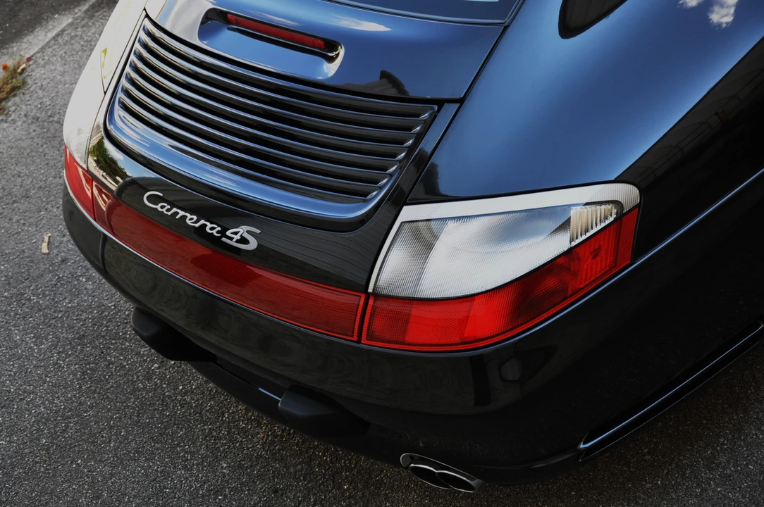 2004 Porsche 996 Carrera 4S - Image 27 of 31