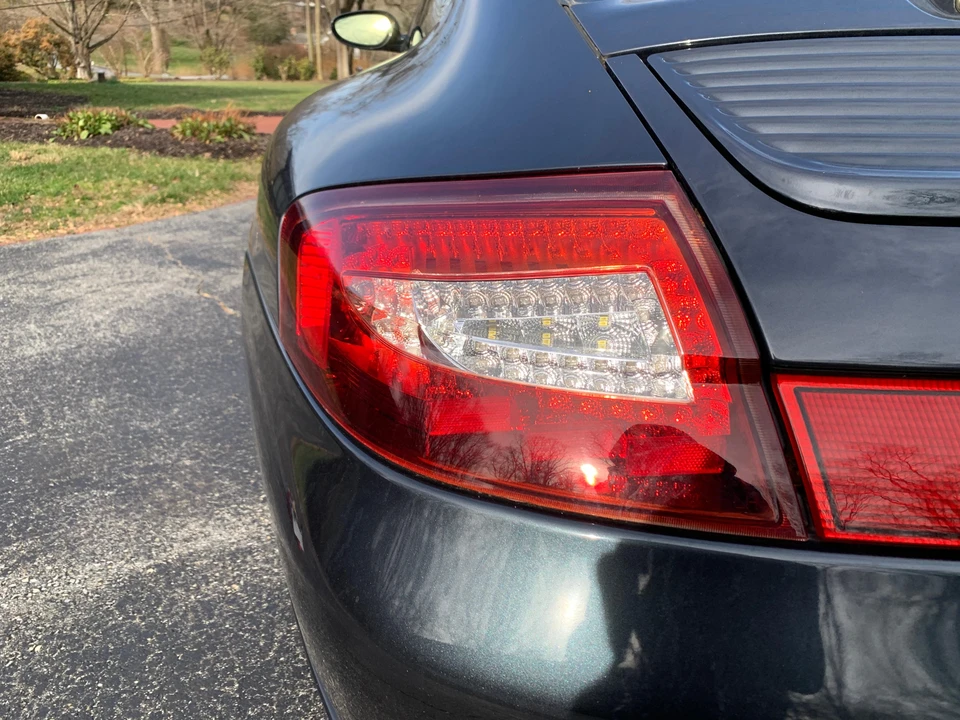 2004 Porsche 996 Carrera 4S - Image 25 of 31