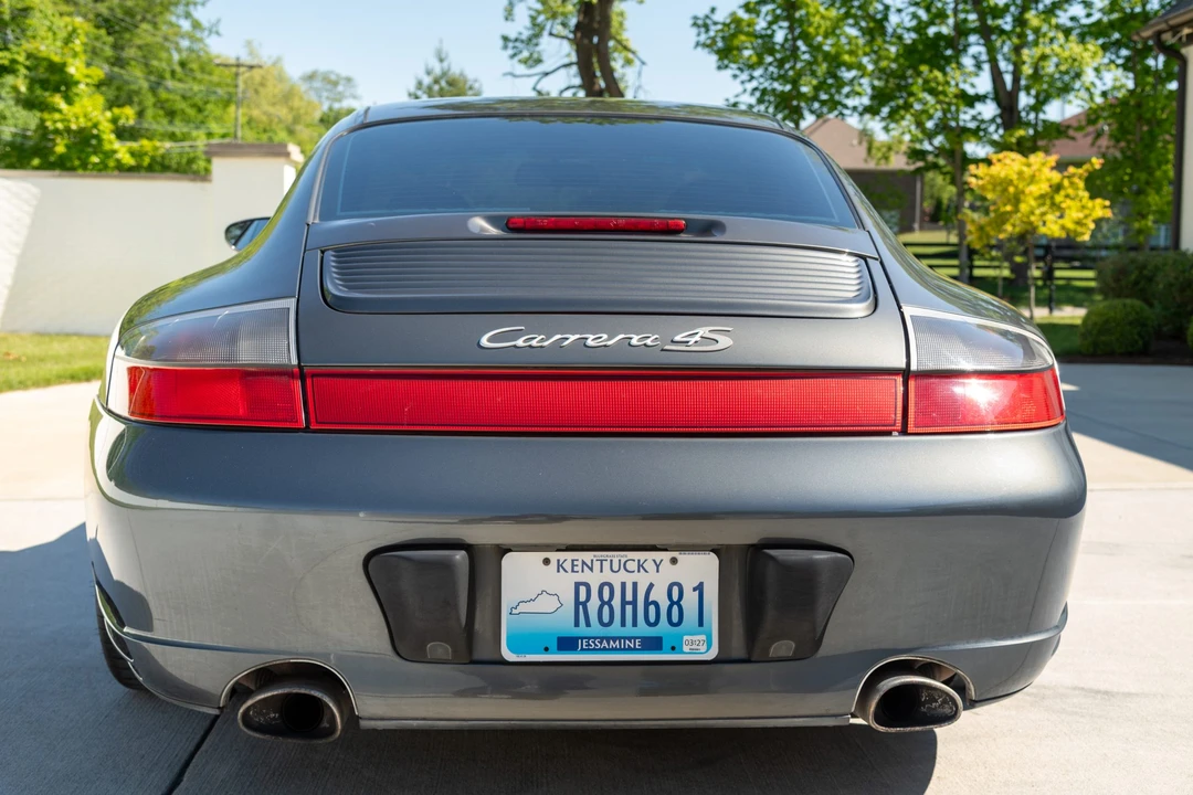 2004 Porsche 996 Carrera 4S - Image 9 of 31