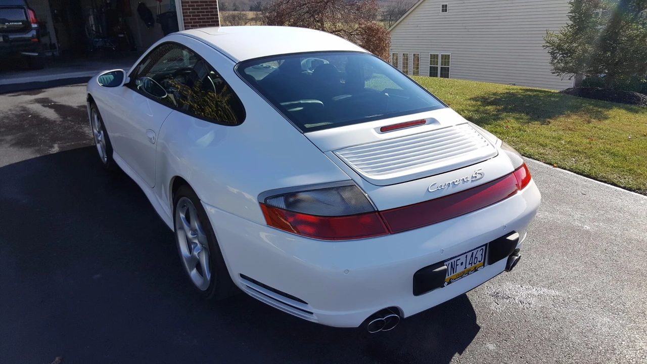 2004 Porsche 996 Carrera 4S - Image 16 of 31