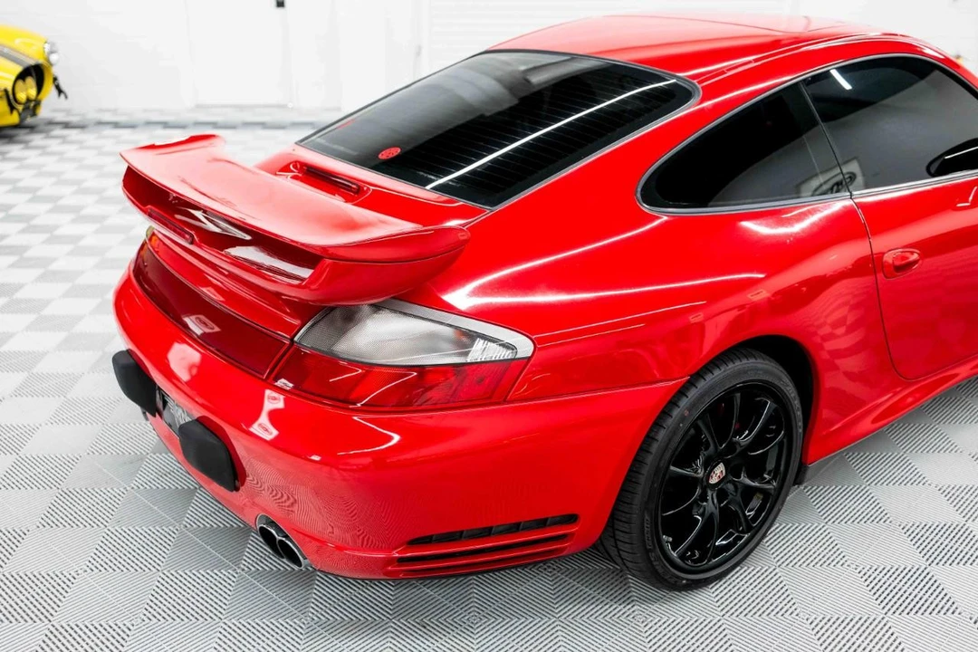 2004 Porsche 996 Carrera 4S - Image 20 of 31