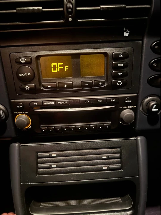 2004 Porsche 996 Carrera 4S - Image 6 of 7