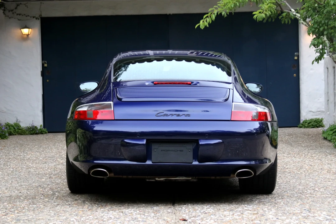 2004 Porsche 996 Carrera - Image 10 of 31