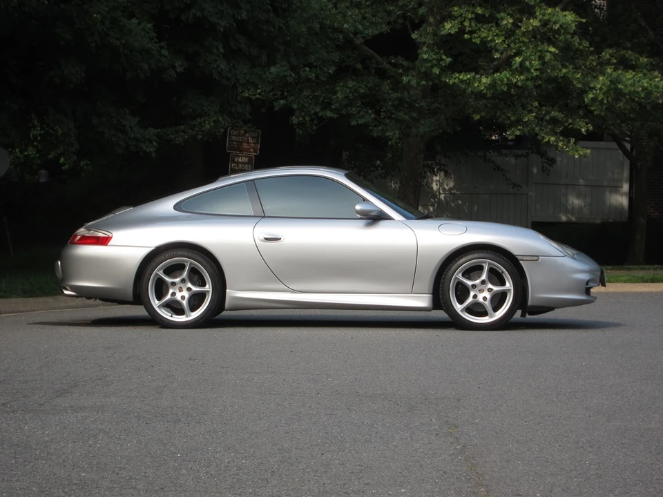 2004 Porsche 996 Carrera - Image 2 of 20