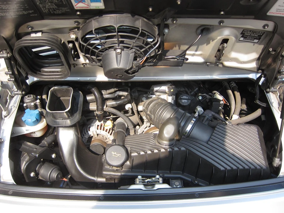 2004 Porsche 996 Carrera - Image 17 of 20