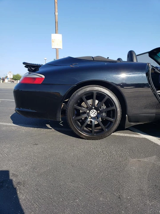 2004 Porsche 996 Carrera - Image 16 of 19