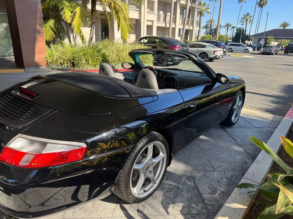 2004 Porsche 996 Carrera - Image 11 of 20