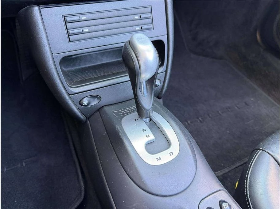 2004 Porsche 996 Carrera - Image 23 of 31
