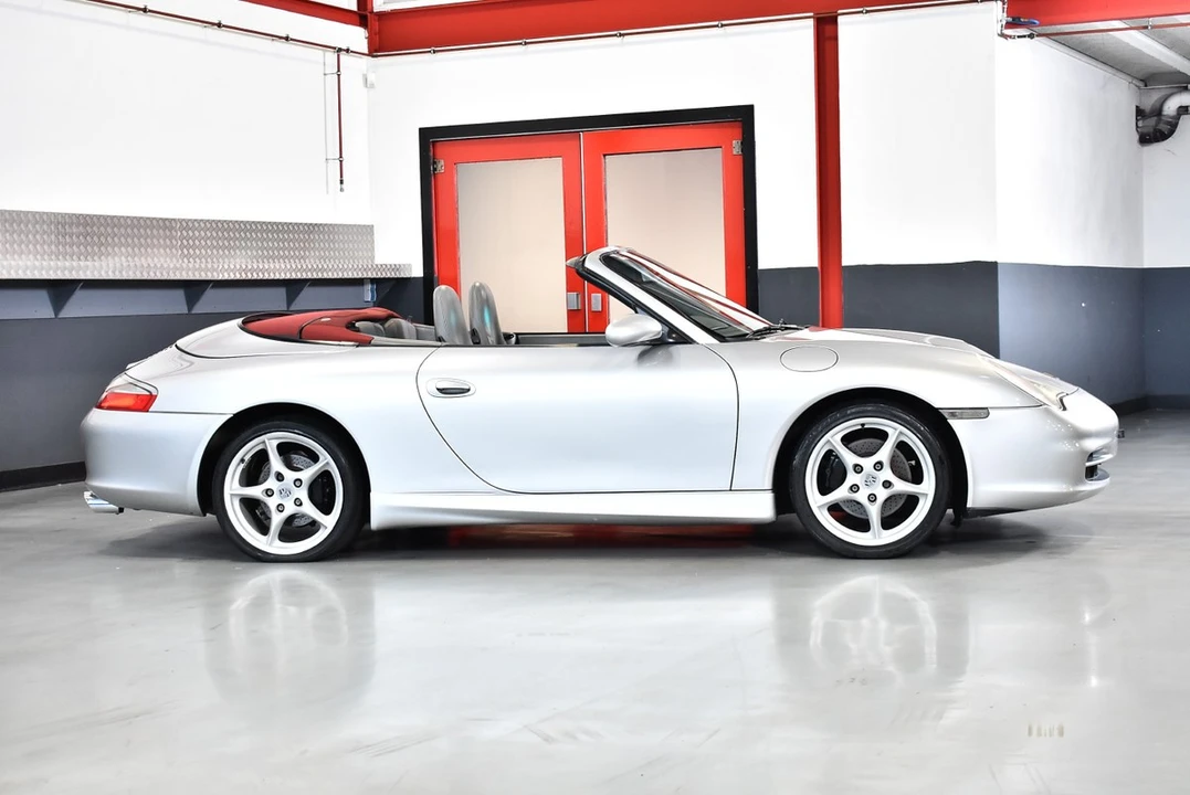2004 Porsche 996 Carrera - Image 20 of 30