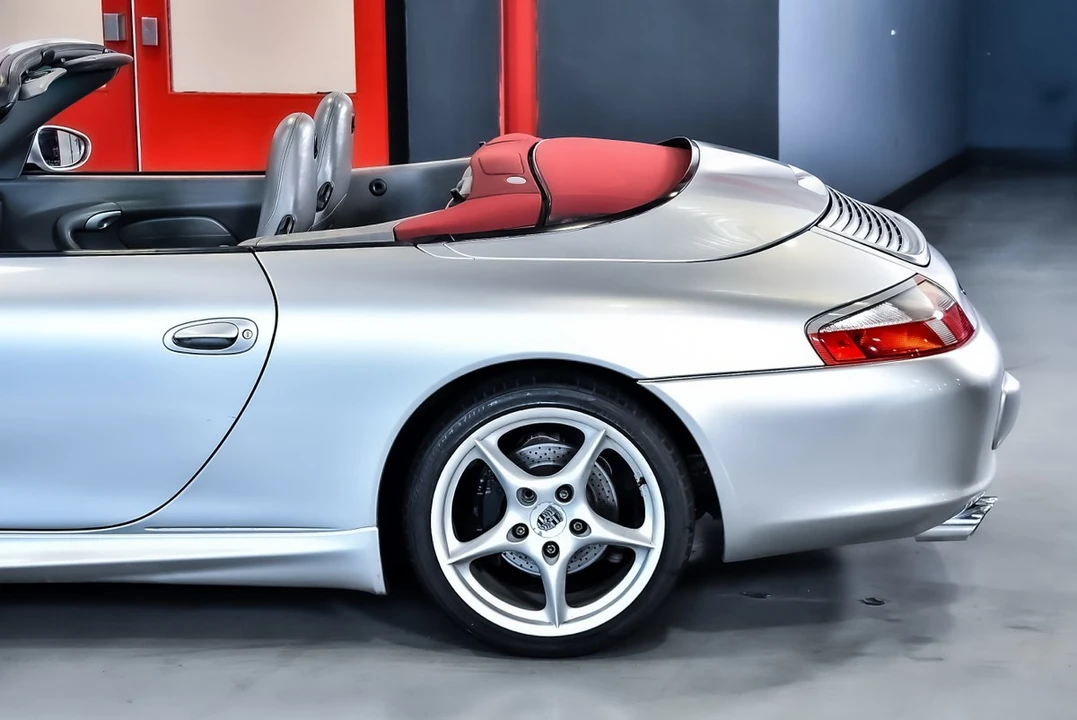 2004 Porsche 996 Carrera - Image 28 of 30