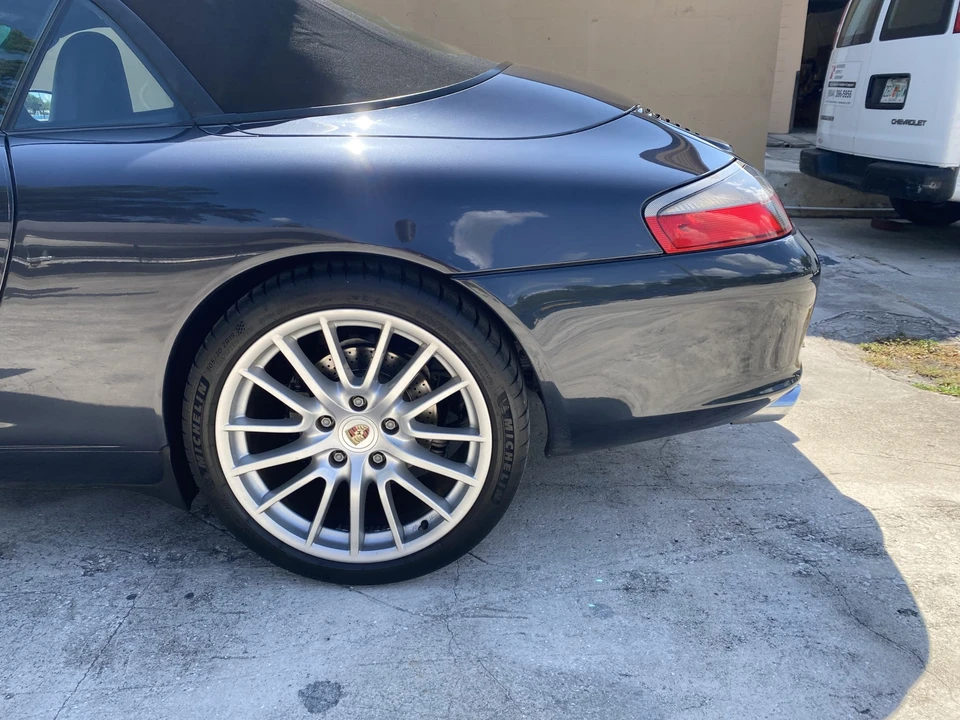 2004 Porsche 996 Carrera - Image 25 of 31
