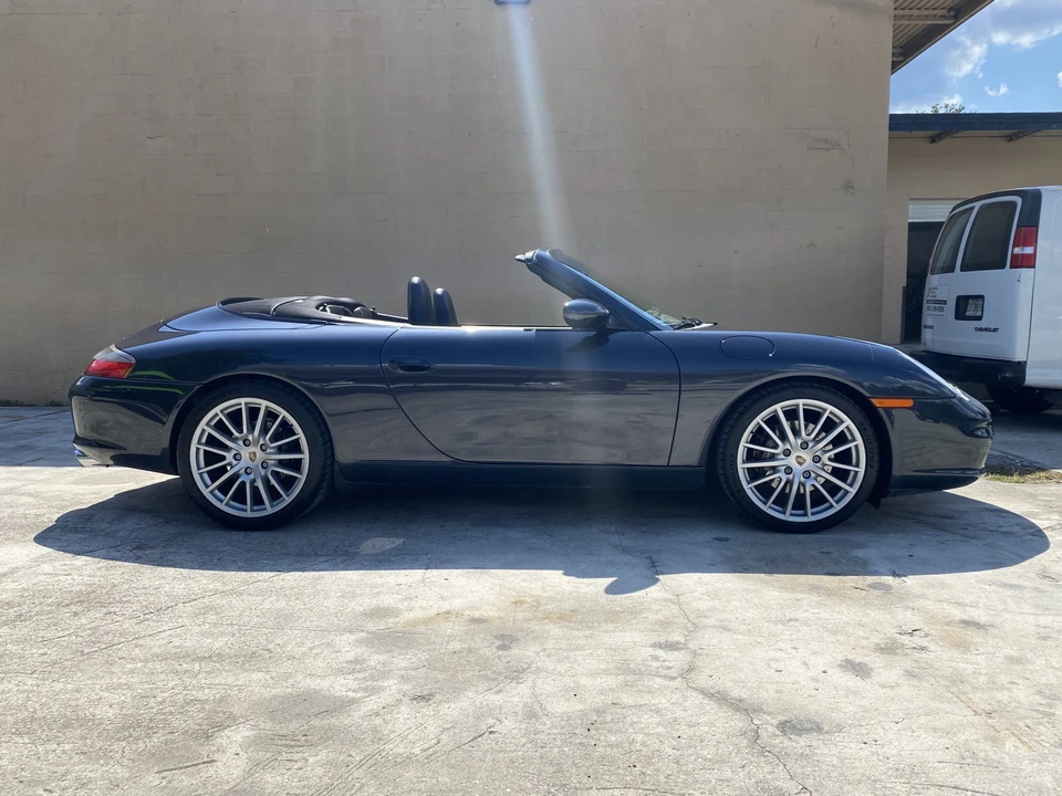 2004 Porsche 996 Carrera - Image 11 of 31