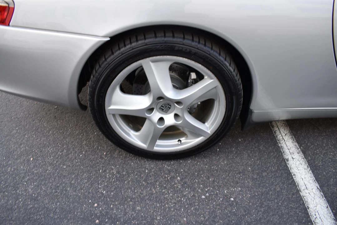 2004 Porsche 996 Carrera - Image 28 of 31